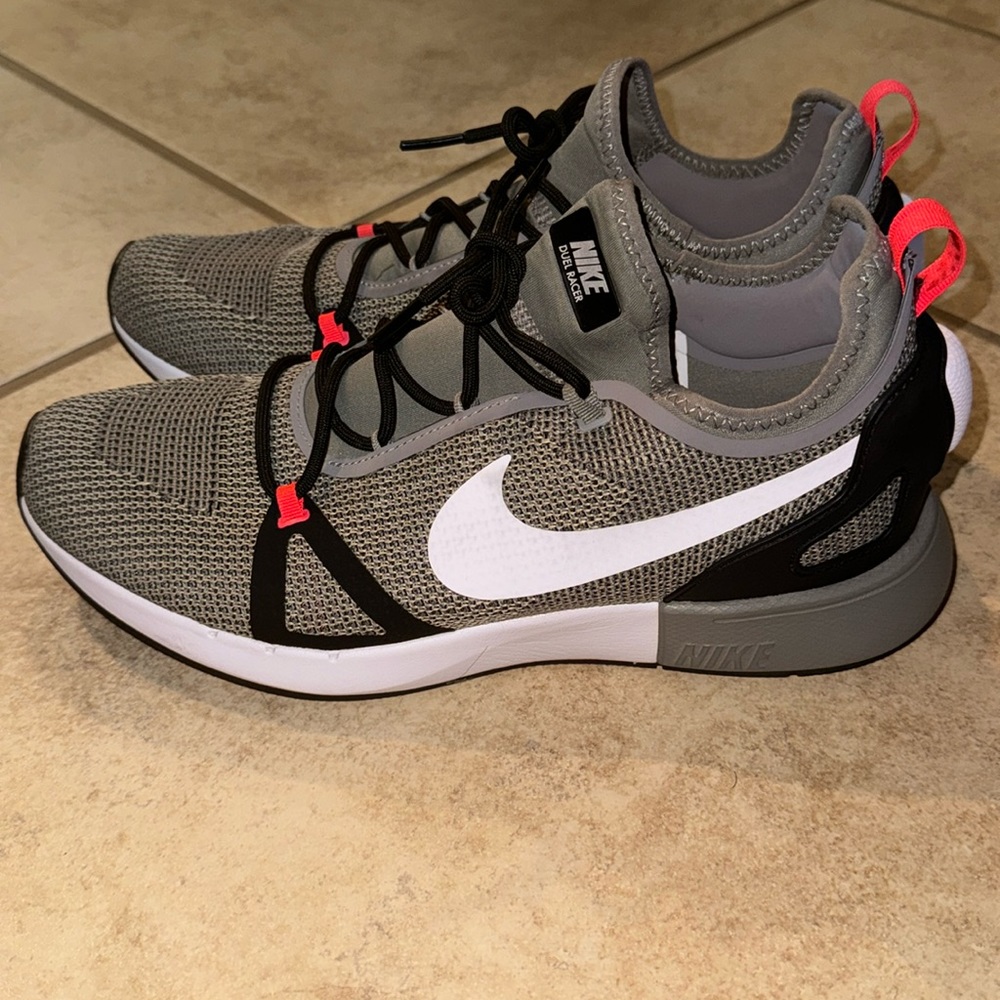 Nike Duel Racer